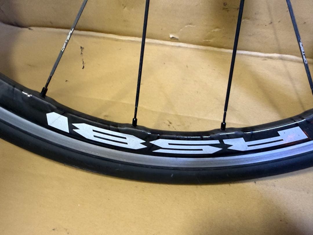 シマノ　WH-RS81 C35 カーボンホイール