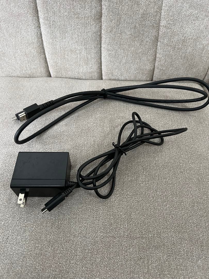 【美品・即購入可】 Nintendo Switch 本体　Proコントローラー等