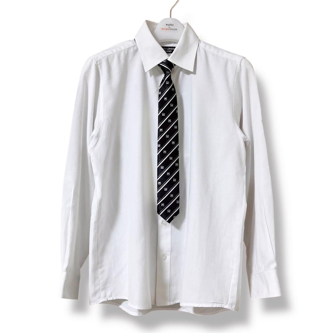 【極美品】ミチコロンドン　キッズスーツ(150) 男の子　匿名配送