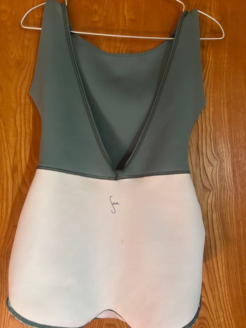 水着・ラッシュガード seea