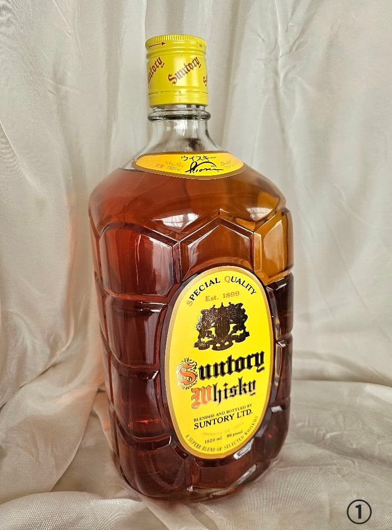 大*本様 サントリー ウイスキー 角 ガラス瓶　亀甲　1920ml　 未開封