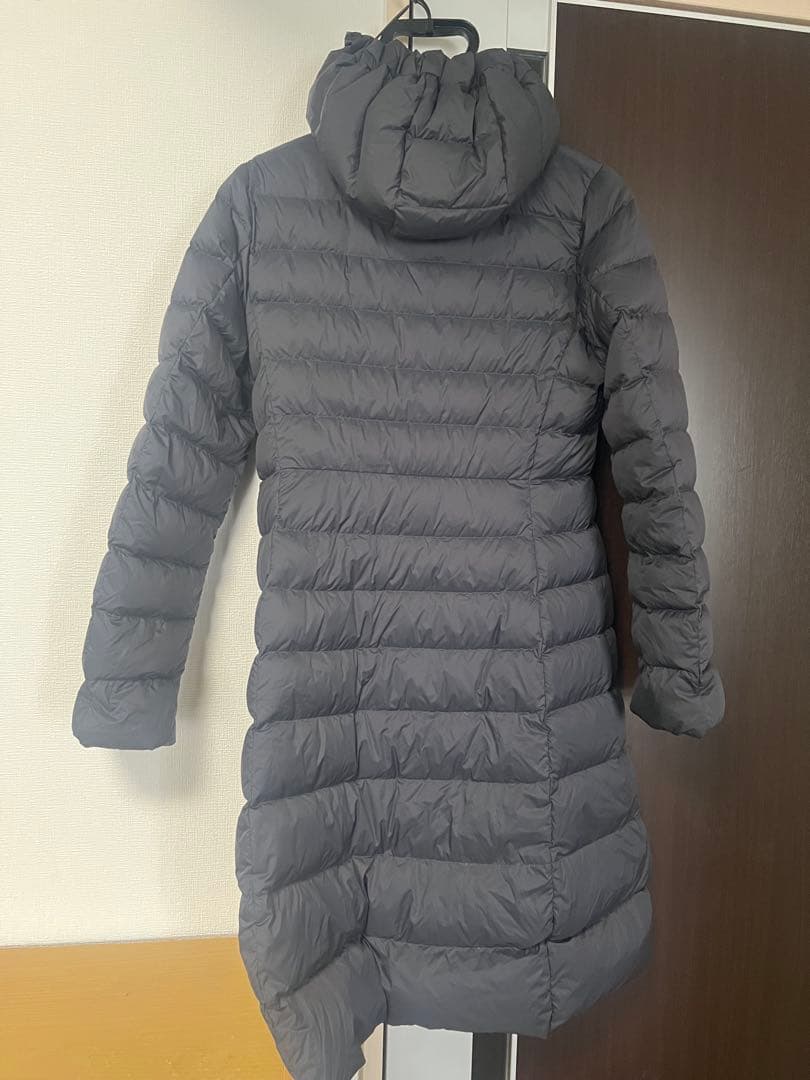 ★極美品★ユニクロ　469872 ウルトラライトダウンロングコート