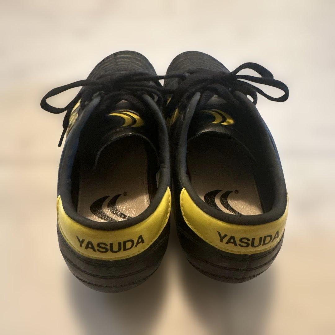 YASUDA サッカーシューズ ブラック/イエロー 24センチ スパイク