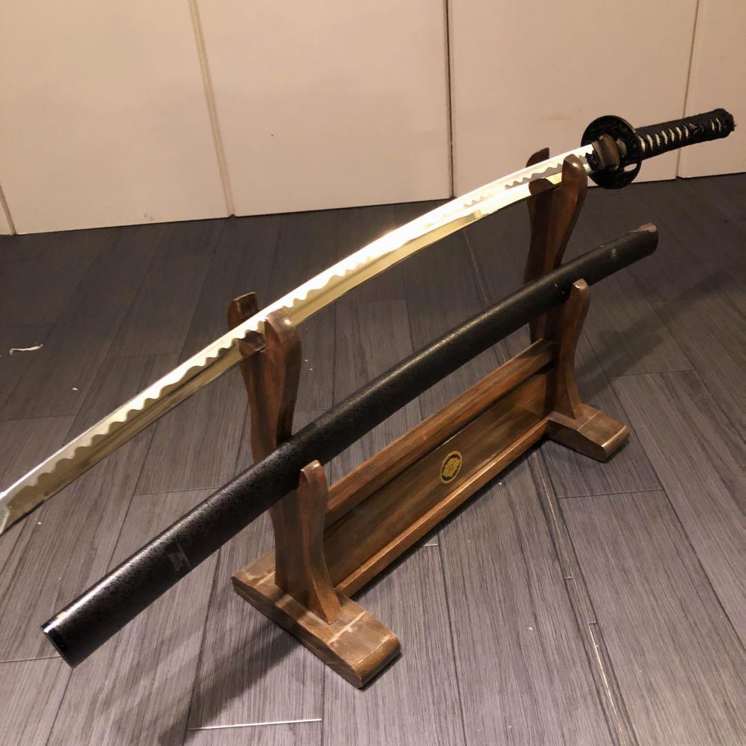 高級模造刀　優波紋　黒拵え　太刀　居合刀