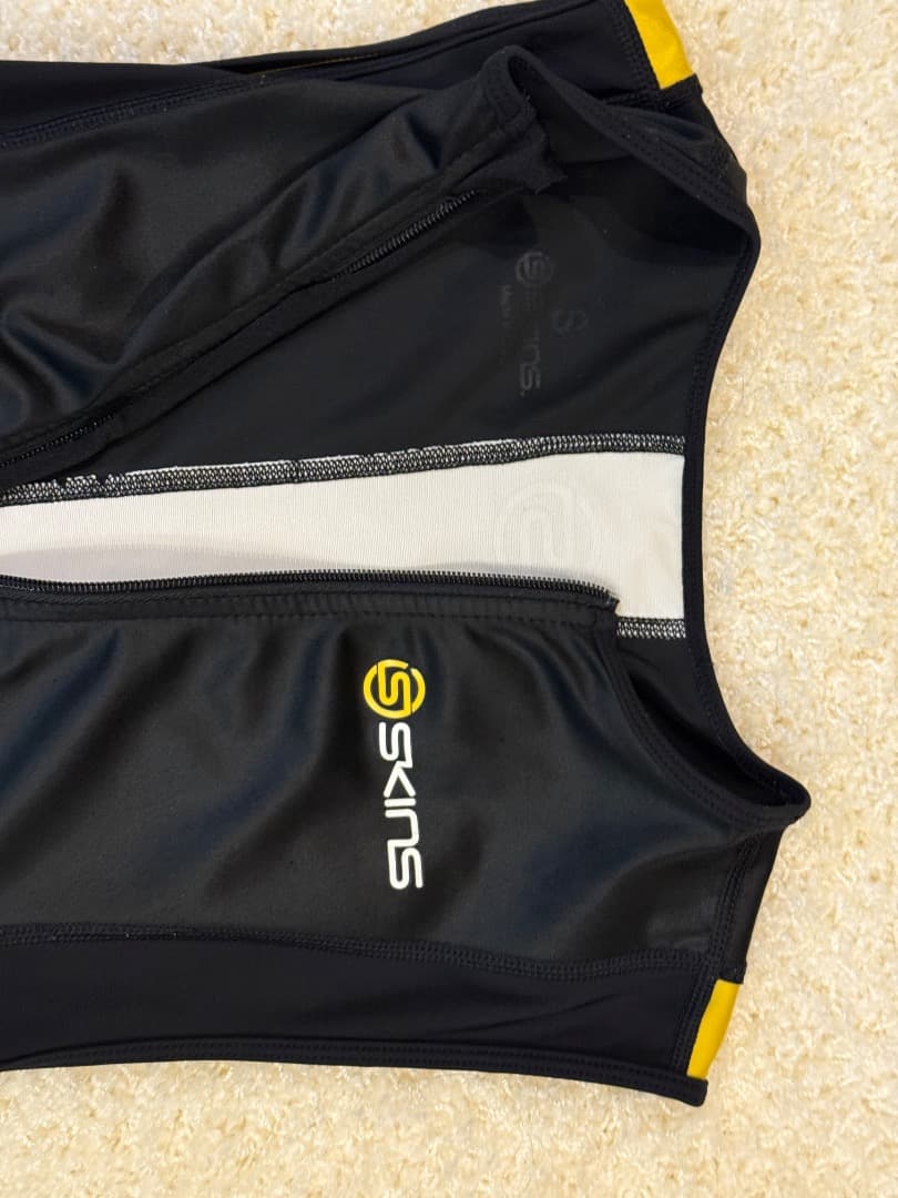 H*u様 Skins TR400 トライアスロンウェア ノースリーブ　メンズ　S