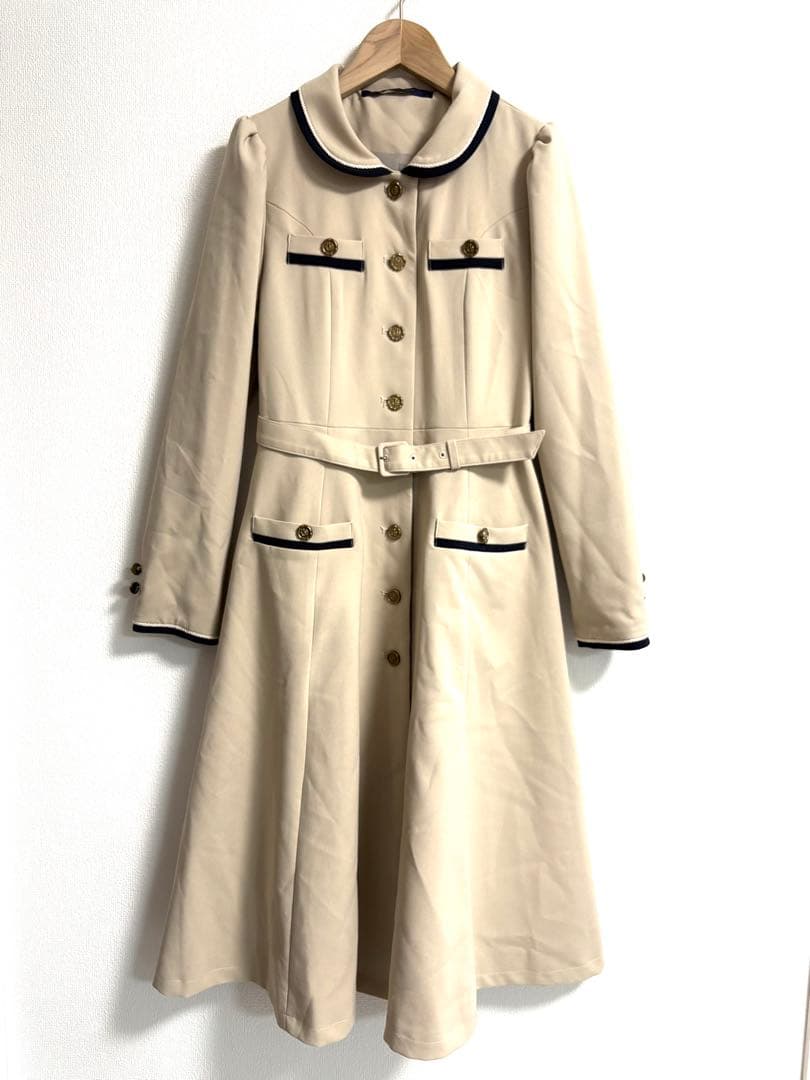 Fi.n.t ✨シーリング釦バイカラーコート　ワンピース　アイボリー