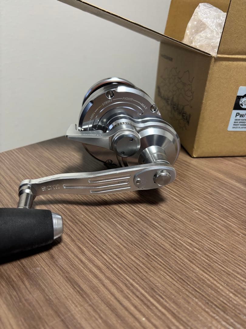 スタジオオーシャンマークブルーヘブン　BH L 80 ベイトリール ライン付