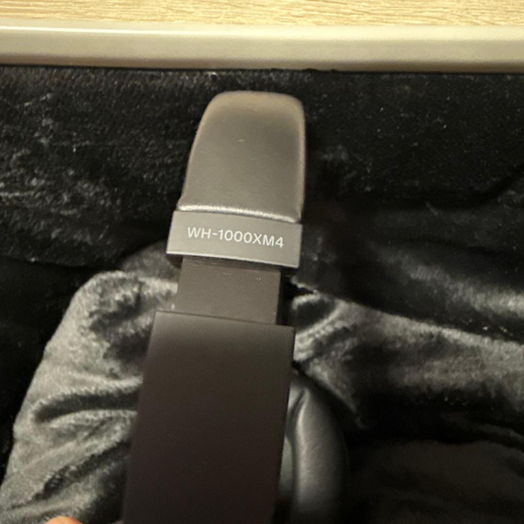 SONY WH-1000XM4ワイヤレスヘッドホン ブラック