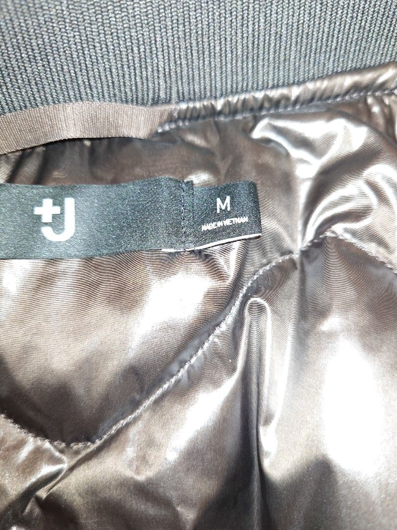 ユニクロ　+J復刻版ハイブリッドダウンオーバーサイズMA1　Mサイズ グレイ