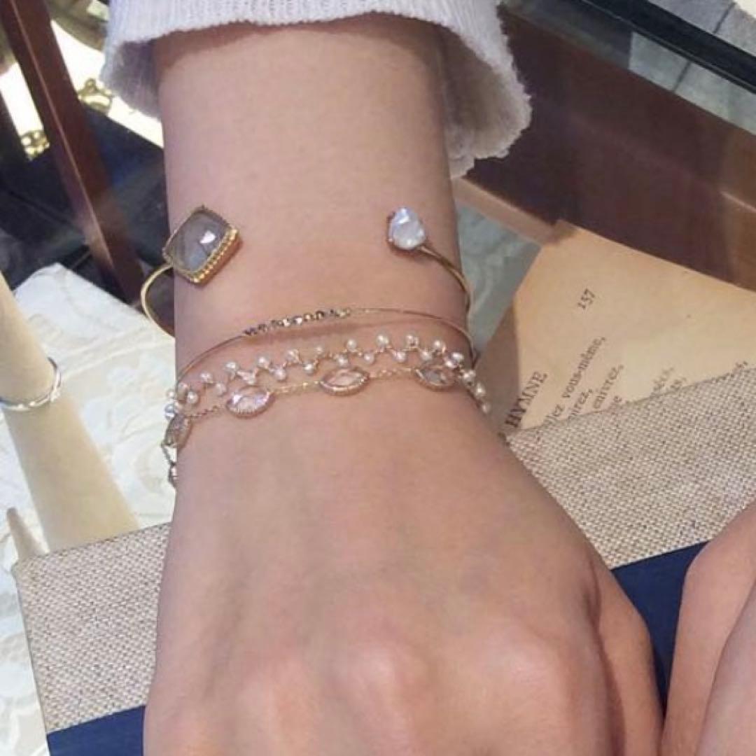 ageteグリーンルチルクォーツ×パール バングル＊巾着付き