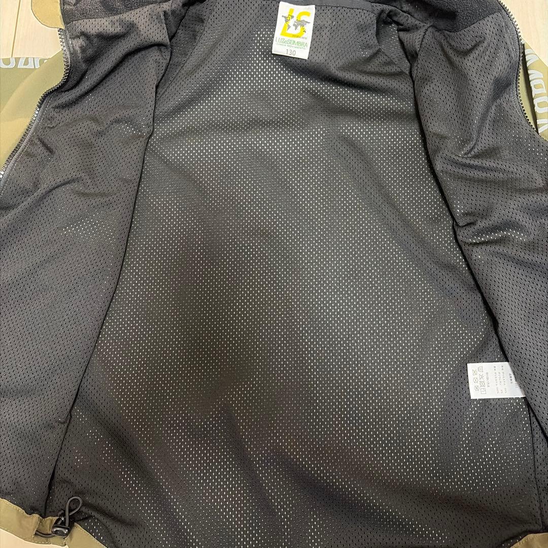 ルースイソンブラ　フード付きウィンドブレーカー 130