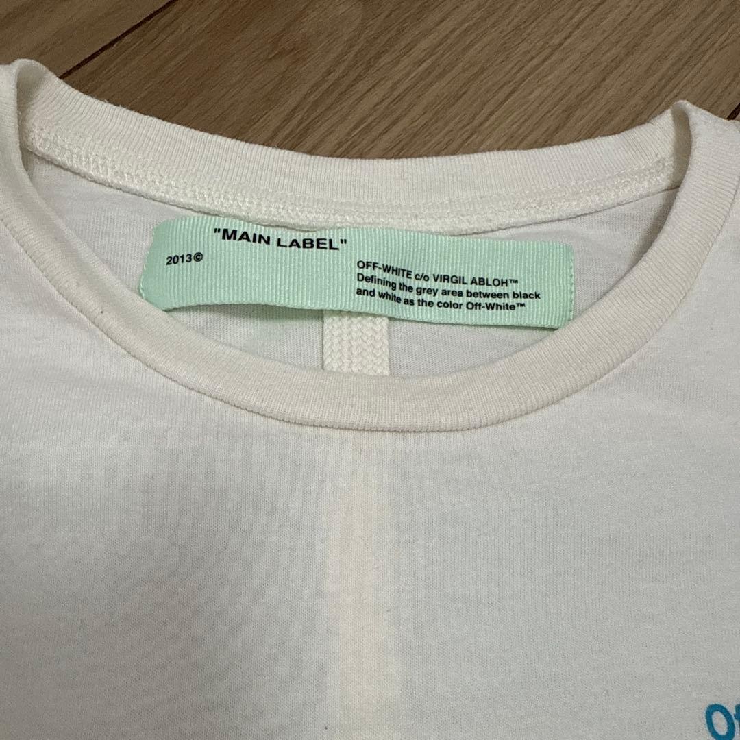 【美品】Off-White 2019 Tシャツ