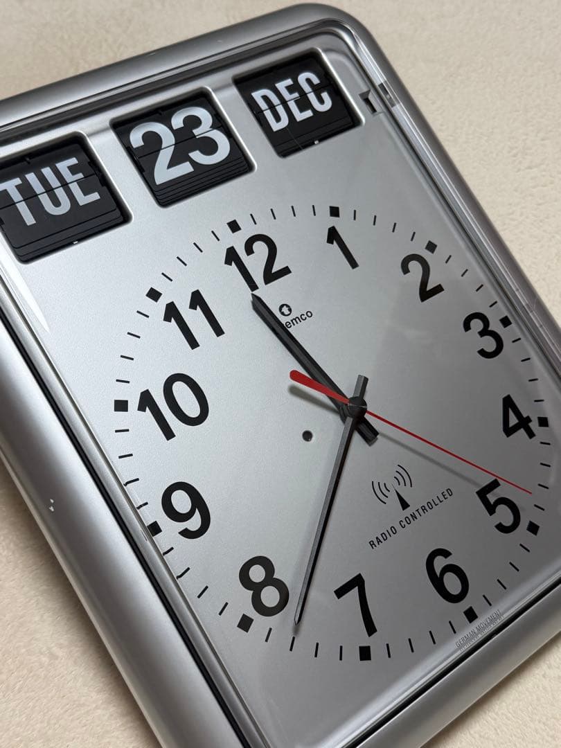 TWEMCO　トゥエンコ　 RC-12　シルバー　掛け時計　時計