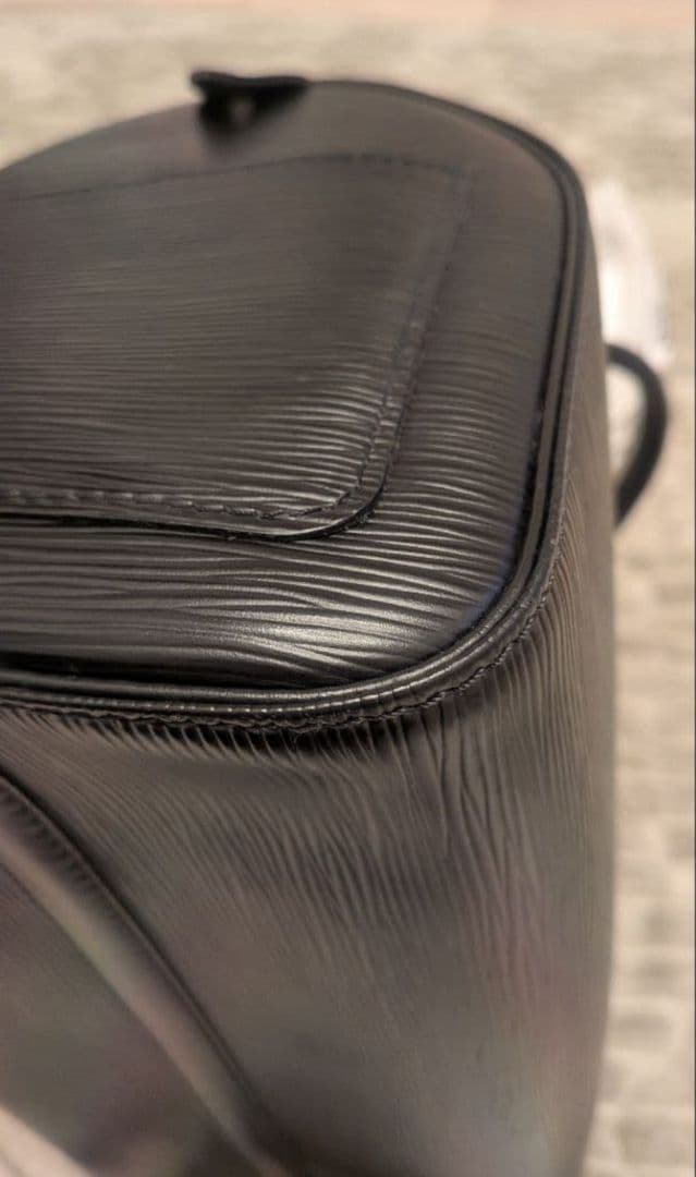 ルイ・ヴィトン ブラック ハンドバッグ 保存袋付き