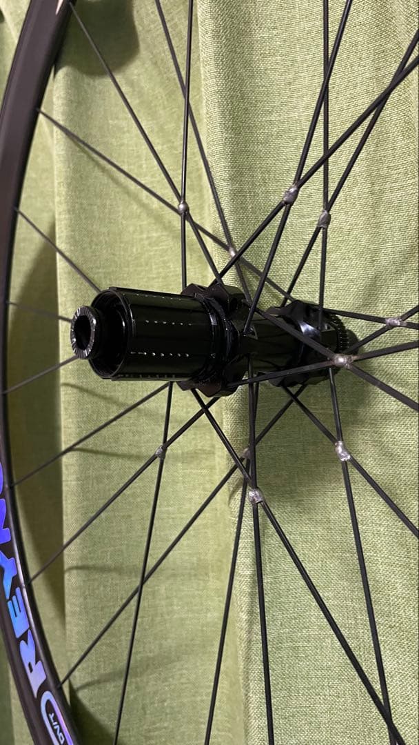 REYNOLDS MV32T リム/ディスク兼用 11速