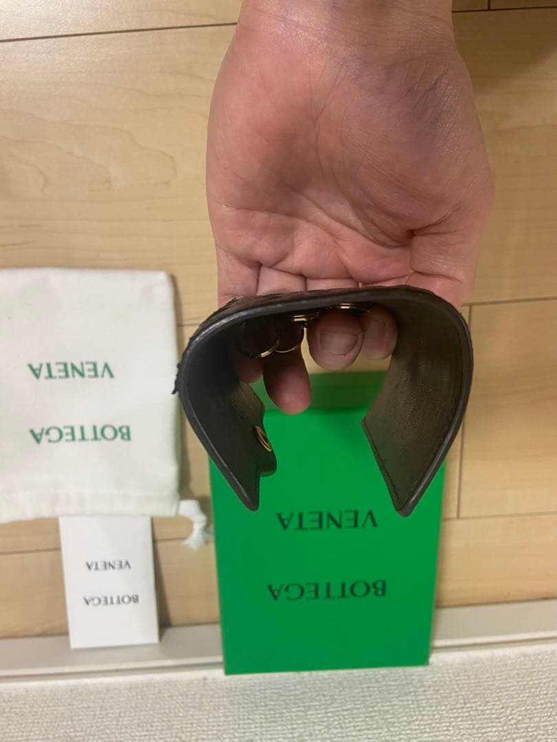 BOTTEGA VENETA ダークブラウン キーケース