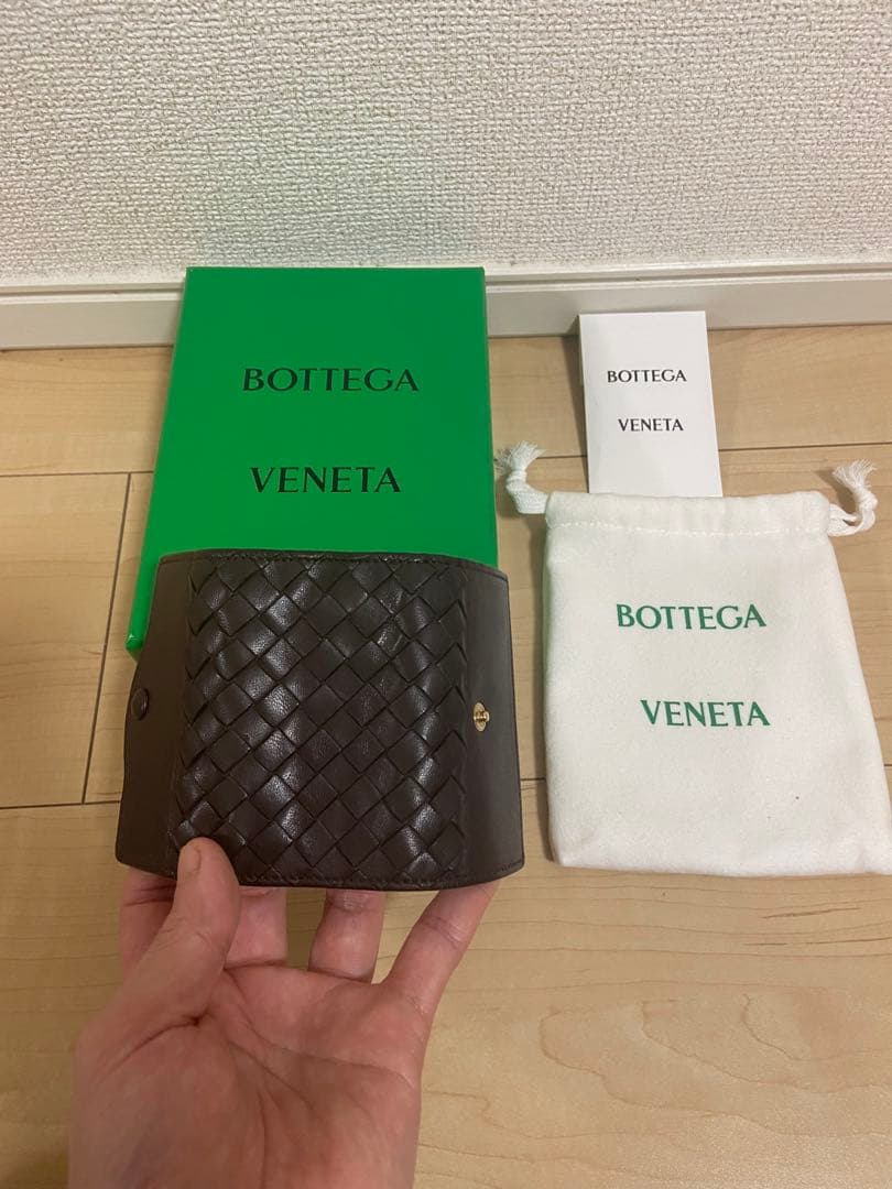 BOTTEGA VENETA ダークブラウン キーケース