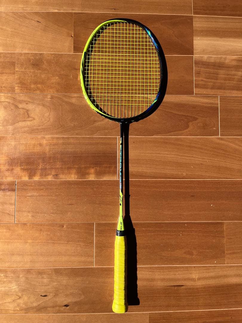 イエロー ブラック バドミントンラケット