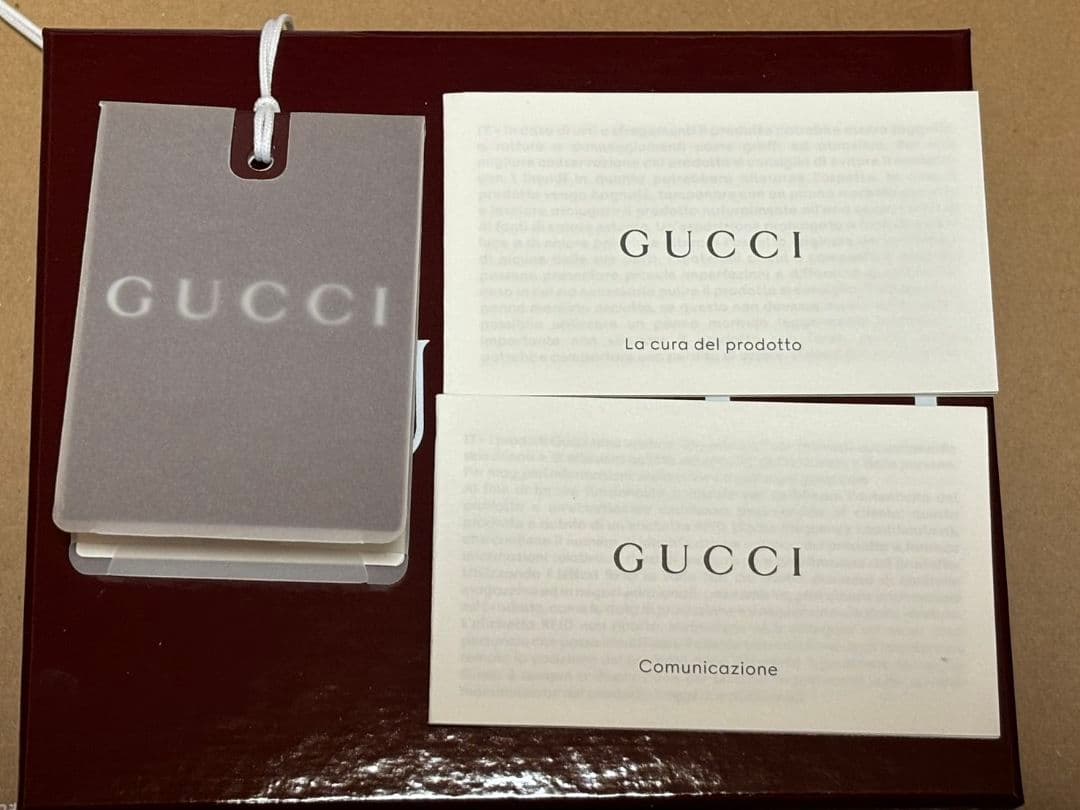 GUCCI 日本限定 ヒグチユウコ バイカラーカードケース