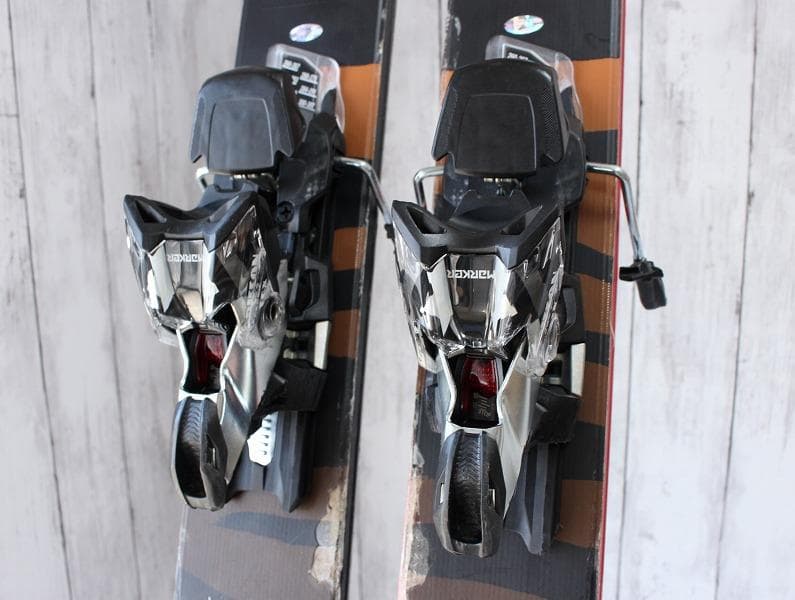 Volkl フリースタイルスキー Revolt 95 173cm