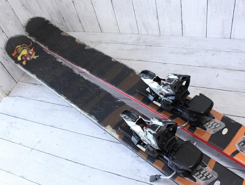 Volkl フリースタイルスキー Revolt 95 173cm