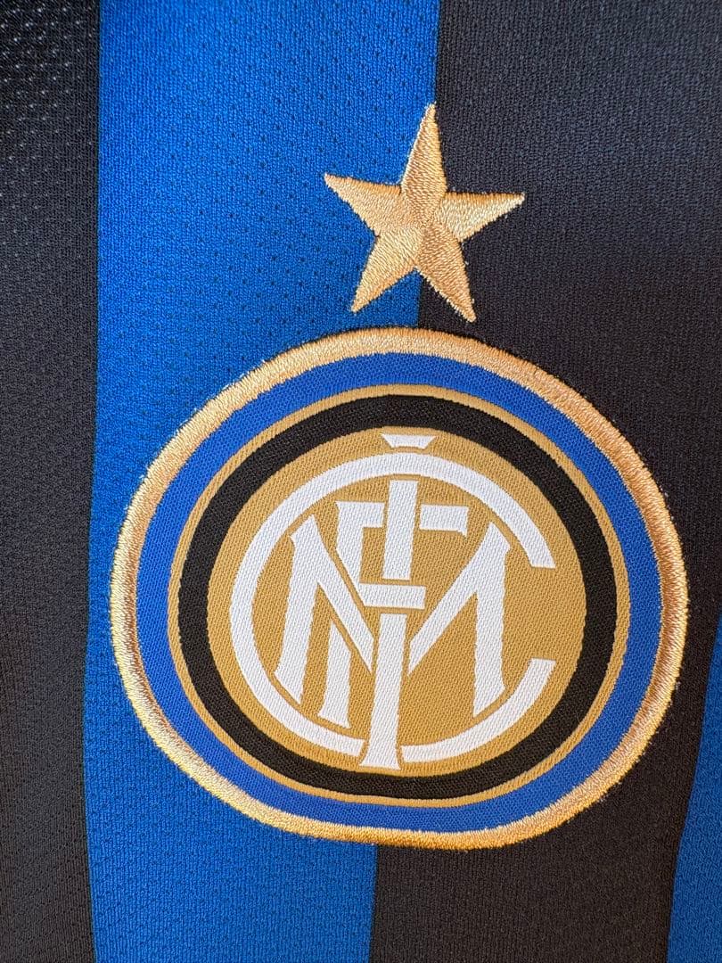 インテル・ミラノ ユニフォーム　長友