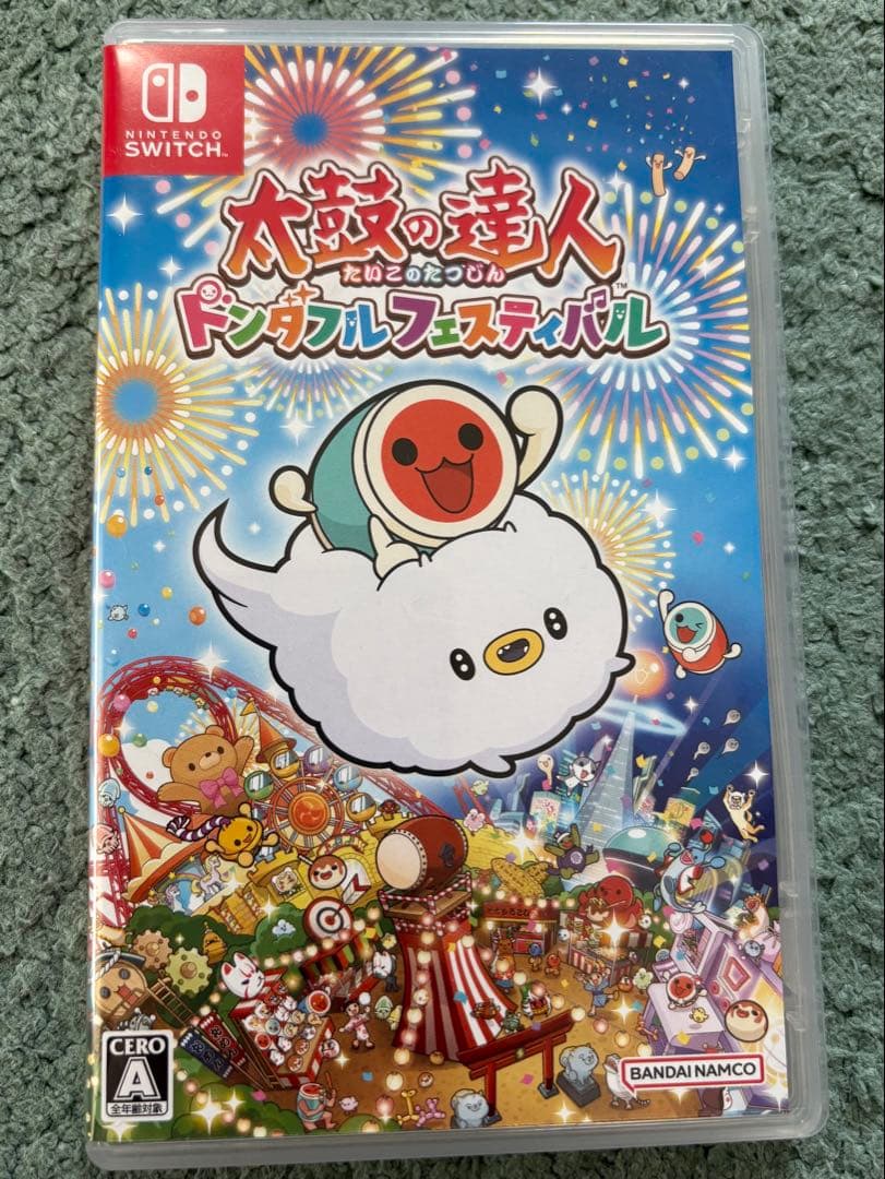 「太鼓の達人 ドンダフルフェスティバル」と 「太鼓とバチ（HORI製）」のセット