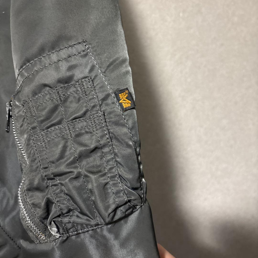 Alpha MA-1 フライトジャケットUSA M