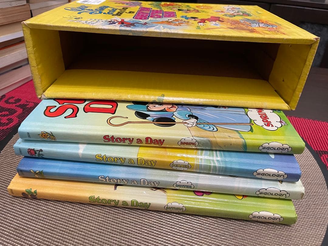 希少1978年　Walt Disney’s Story