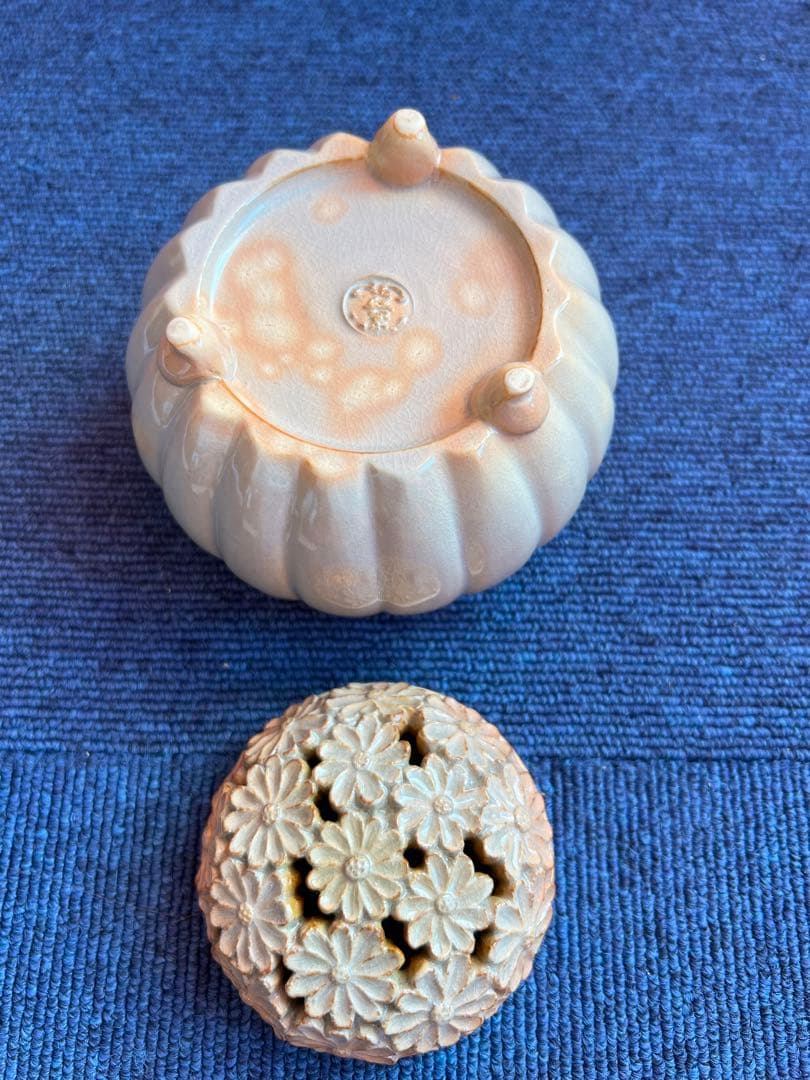 816 萩焼　十三代　田原陶兵衛　菊文香炉