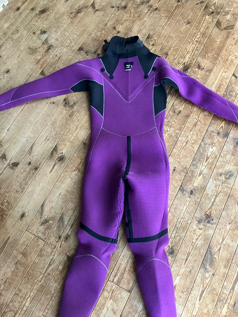 O'NEILL ブラック ドライスーツ フルスーツ