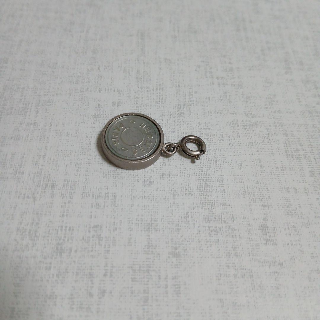 エルメス　セリエ　シェル　ネックレストップ　ペンダント　チャーム　幅1.5cm