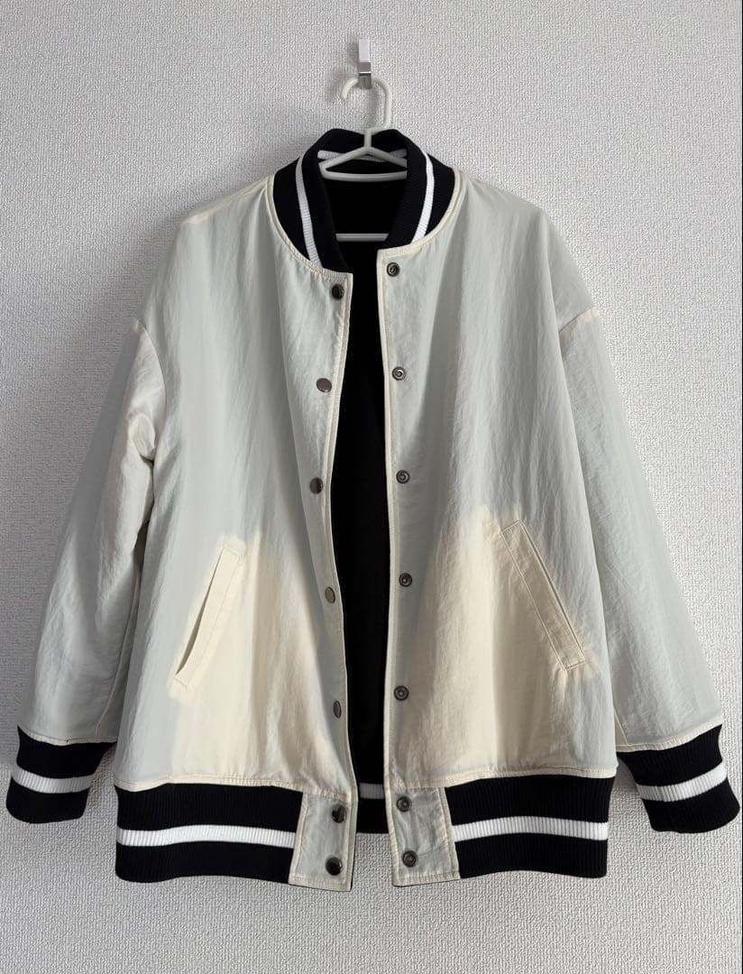 ANIECA【アニーカ】リバーシブルスタジャン・刺繍入り