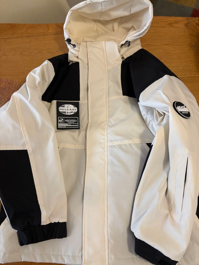 新品⭐︎スノーボードウェア スキーウェア 上下セット レディース パンツ