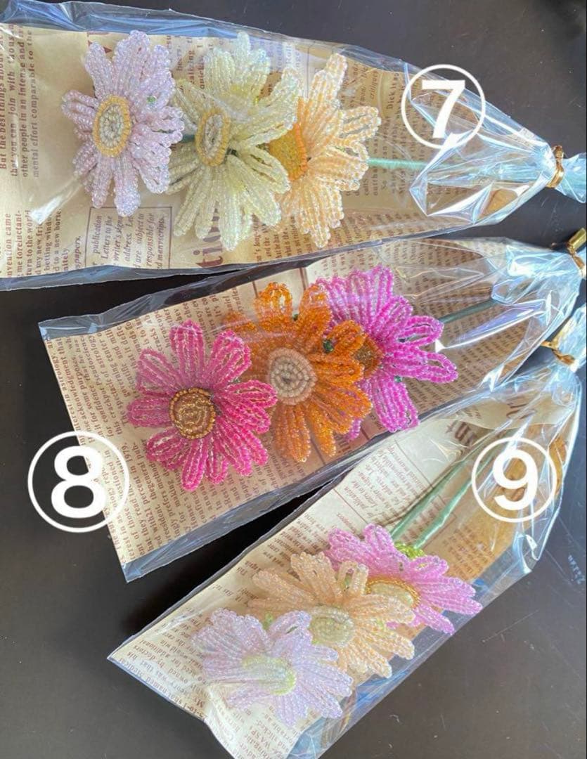 【専用】ビーズフラワー❋バラ、カーネ、ガーベラ❋