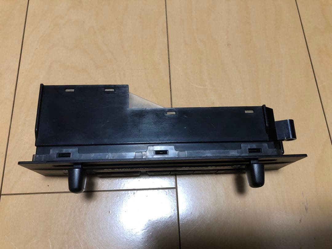 ぴ*ぶ様 純正　ハイラックスサーフ　180系　エアコンスイッチ　エアコンパネル