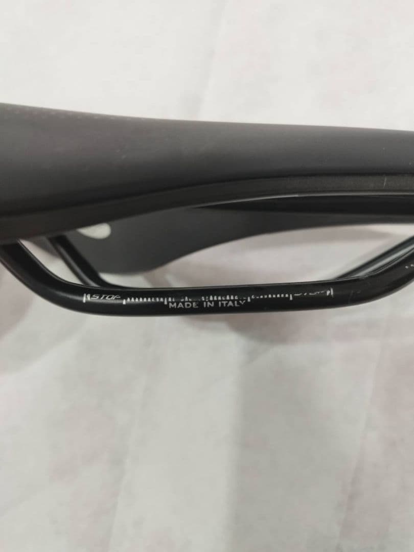 Selle Italia NOVUS Boost EVO TM サドル