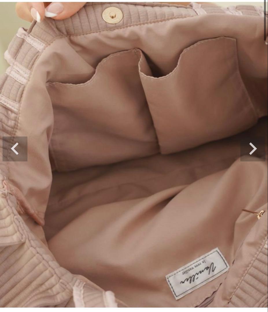 M✨新品未使用le reve vanillerフリルヘムヌビトートバッグ♡