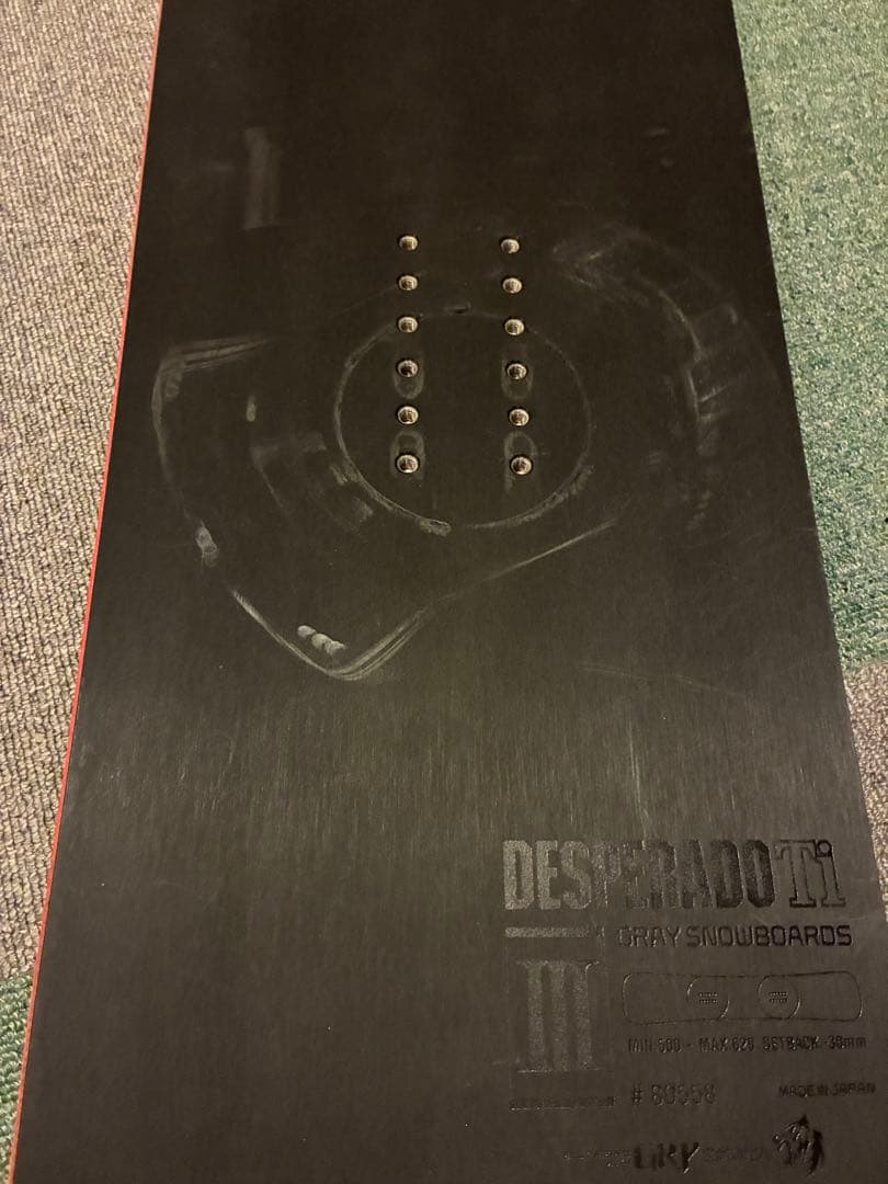元値14万円GRAY グレイ　DESPERADO Ti III スノーボード