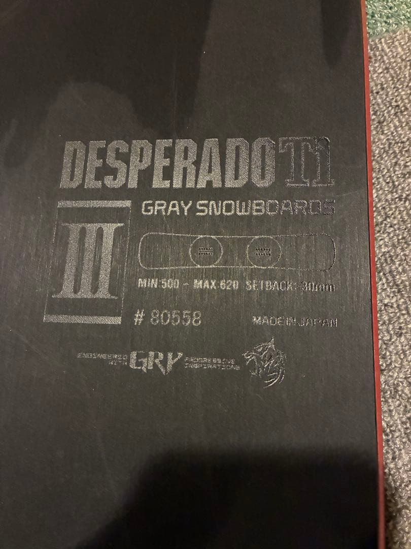 元値14万円GRAY グレイ　DESPERADO Ti III スノーボード