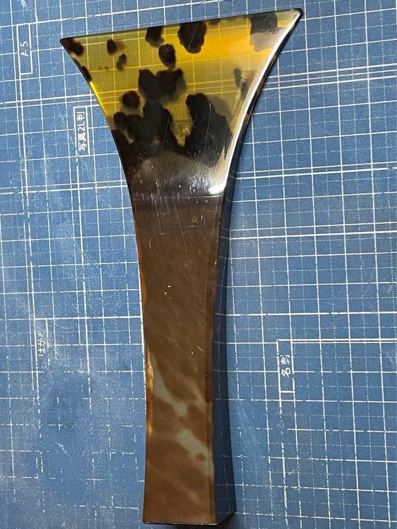 津軽三味線　べっ甲バチ　手元水牛べっ甲総貼り