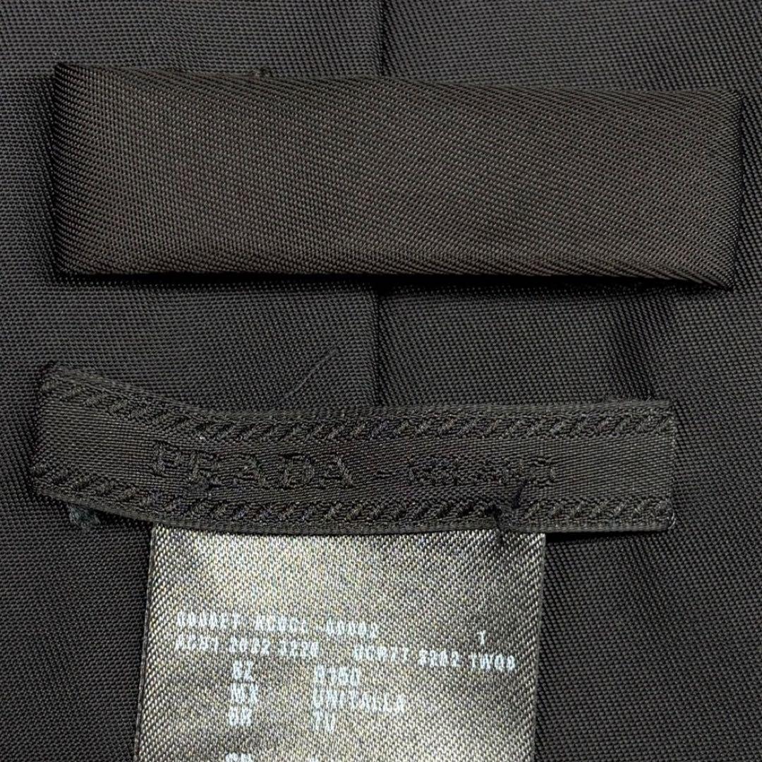 PRADAプラダ 三角ロゴプレート ギャバジンネクタイ