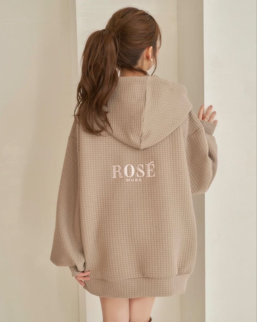 Rosé Muse(ロゼミューズ) quilting zip hoodie