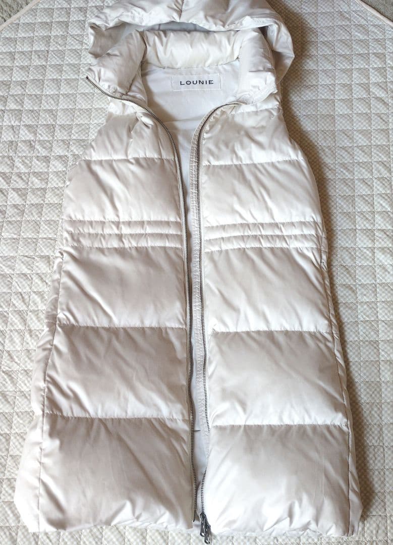 美品　ルーニィ♥ロングダウンベスト　ダウンパーカ　38 　アイボリー　エクリュ