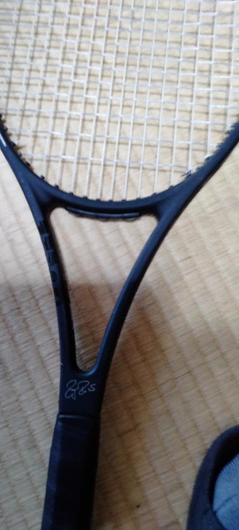 プロスタッフ RF 2017 グリップ２ スイス国旗ありフォートボール４缶付き