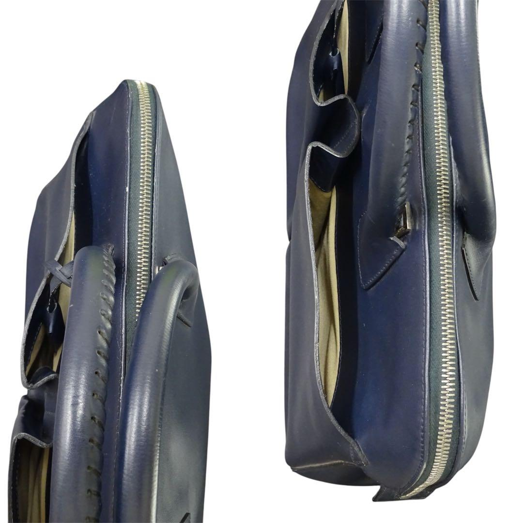 BALLY バリー 紺色　ネイビートートバッグ　ビジネスバッグ レザー 大きめ