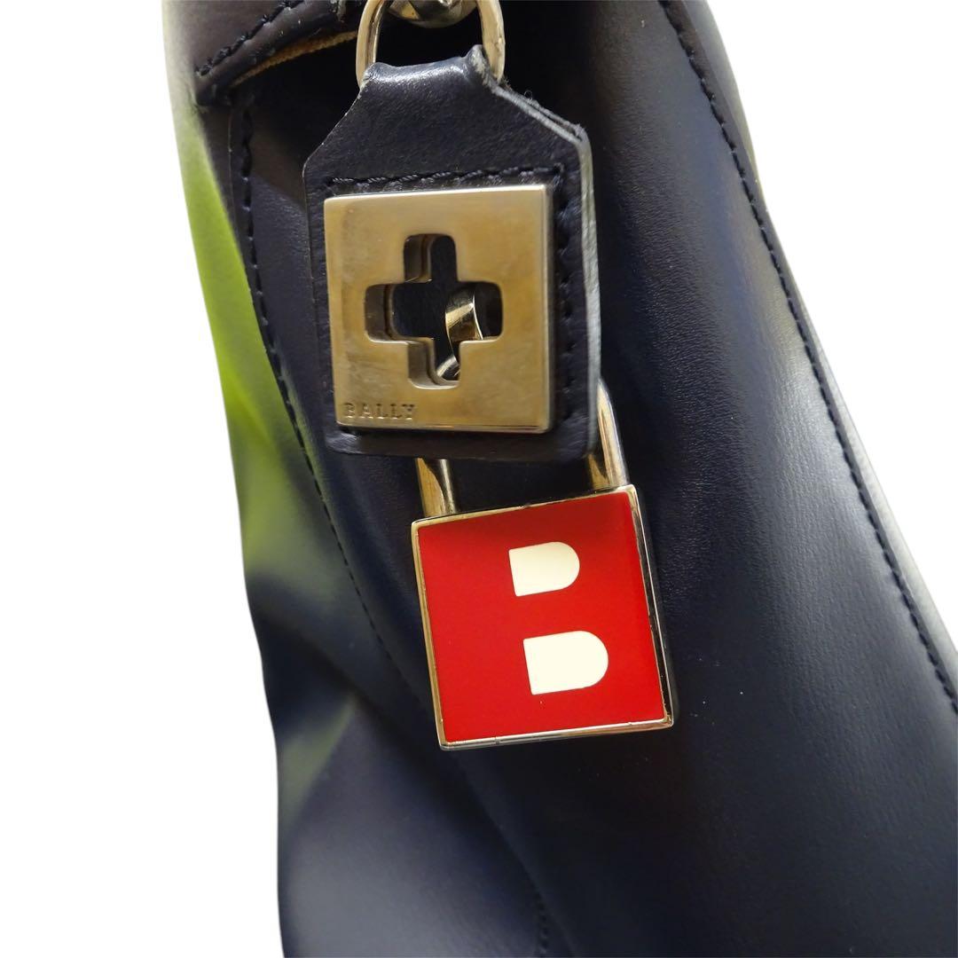BALLY バリー 紺色　ネイビートートバッグ　ビジネスバッグ レザー 大きめ