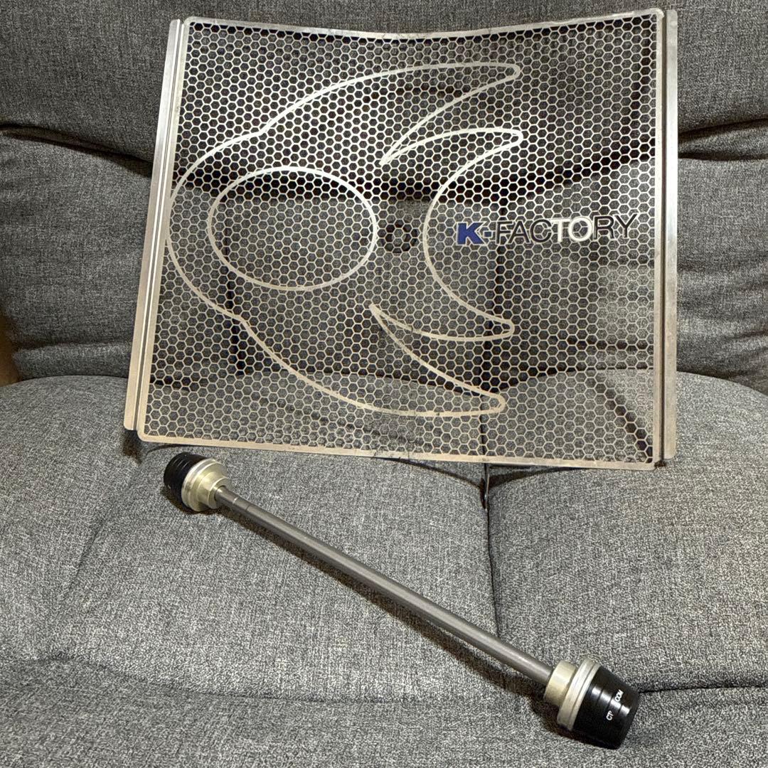 ZX-14R K-FACTORY ラジエーターガード アクスル スライダー