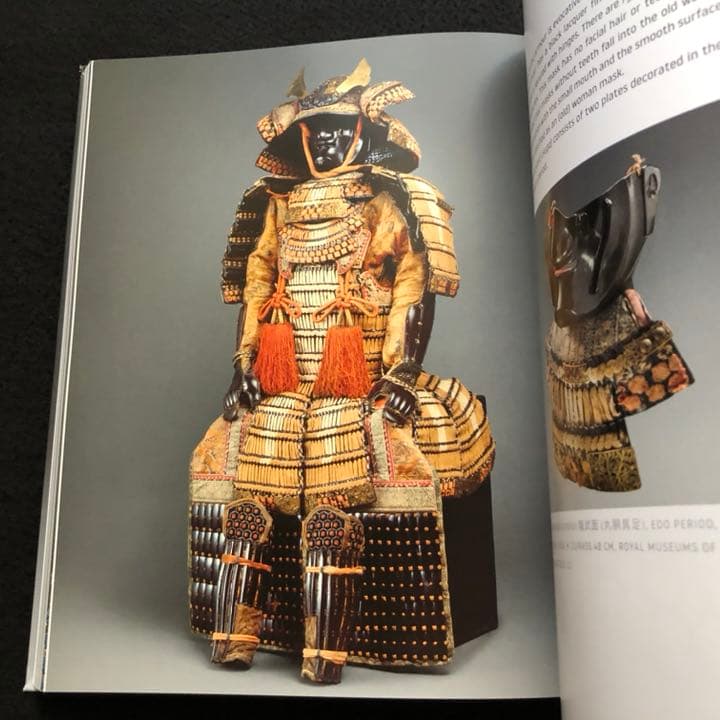 サムライの甲冑面 写真集 「Masked Warriors」