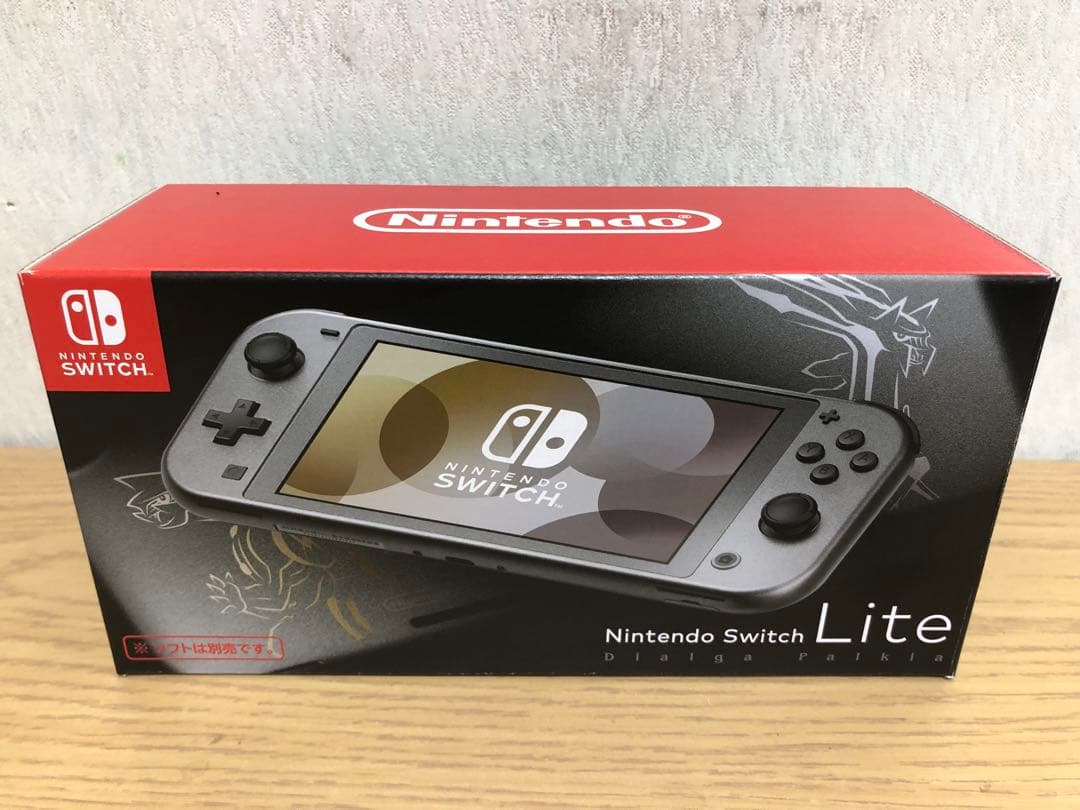 Nintendo Switch Lite  本体のみ　ディアルガ・パルキア